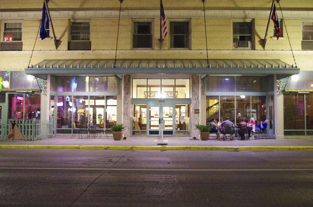 The Historic Plains Hotel & Restaurant image