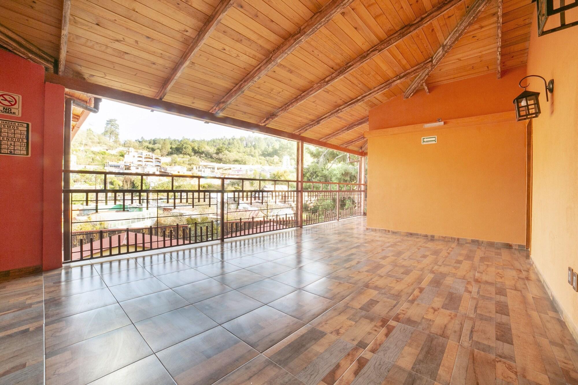 image-housing-carousel