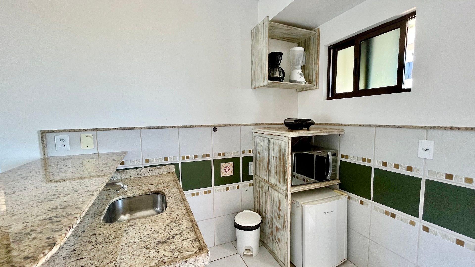image-housing-carousel