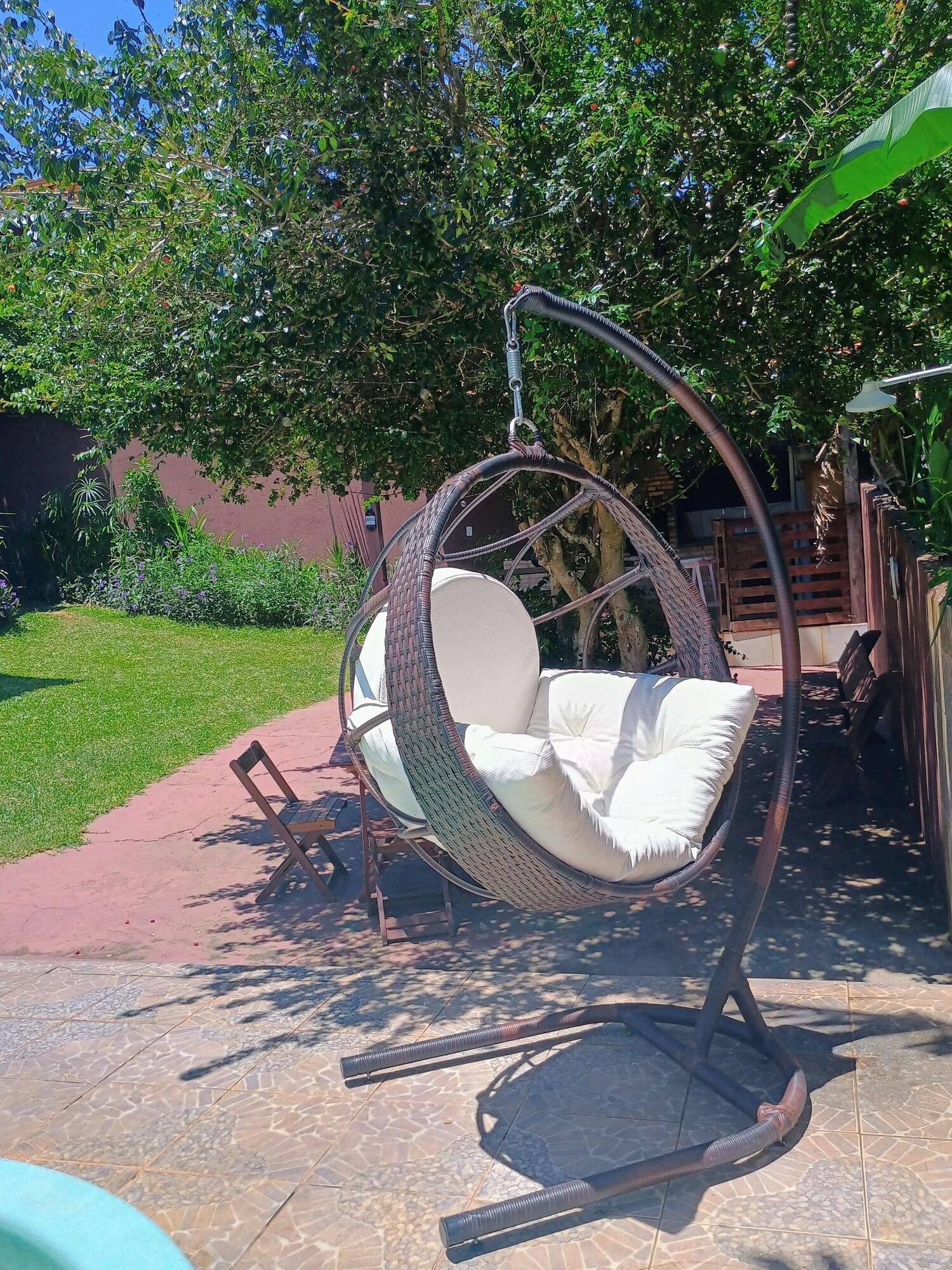 image-housing-carousel