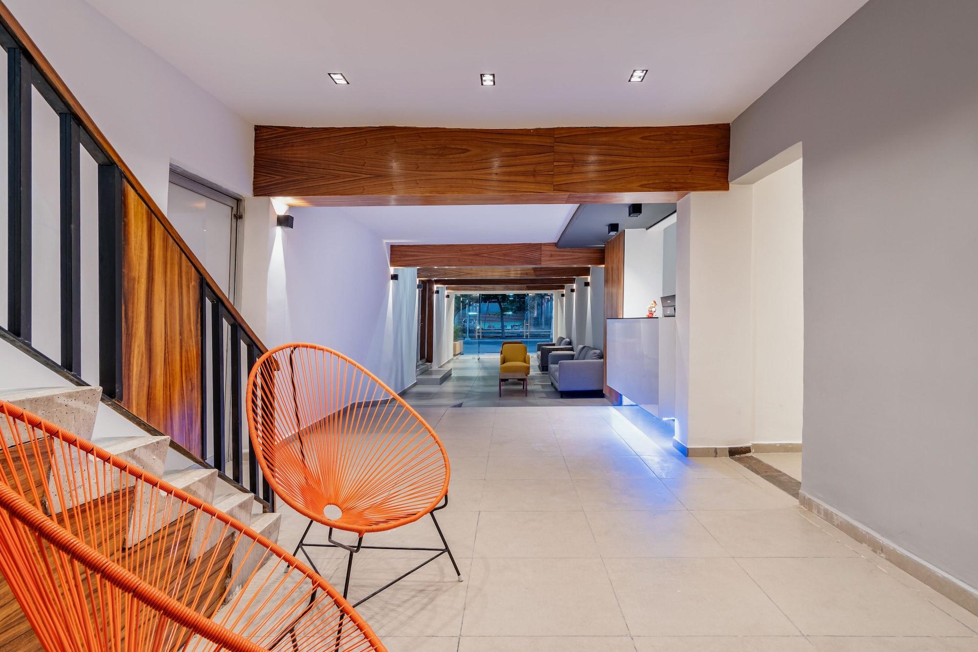 image-housing-carousel