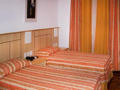 image-housing-carousel