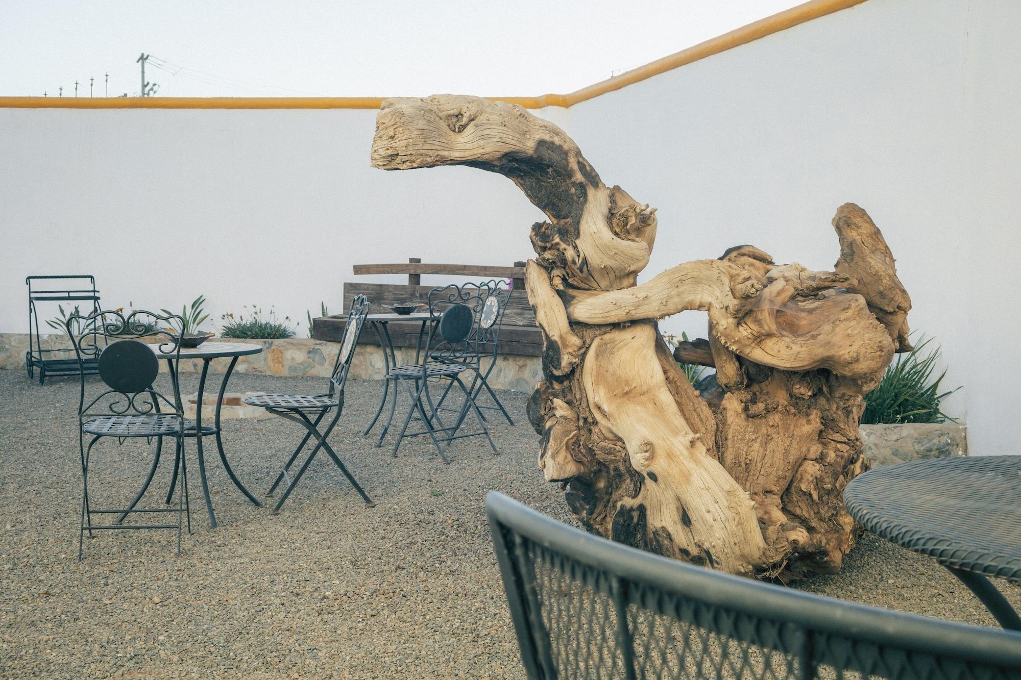 image-housing-carousel