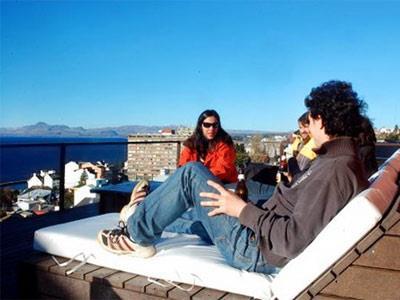 image-housing-carousel