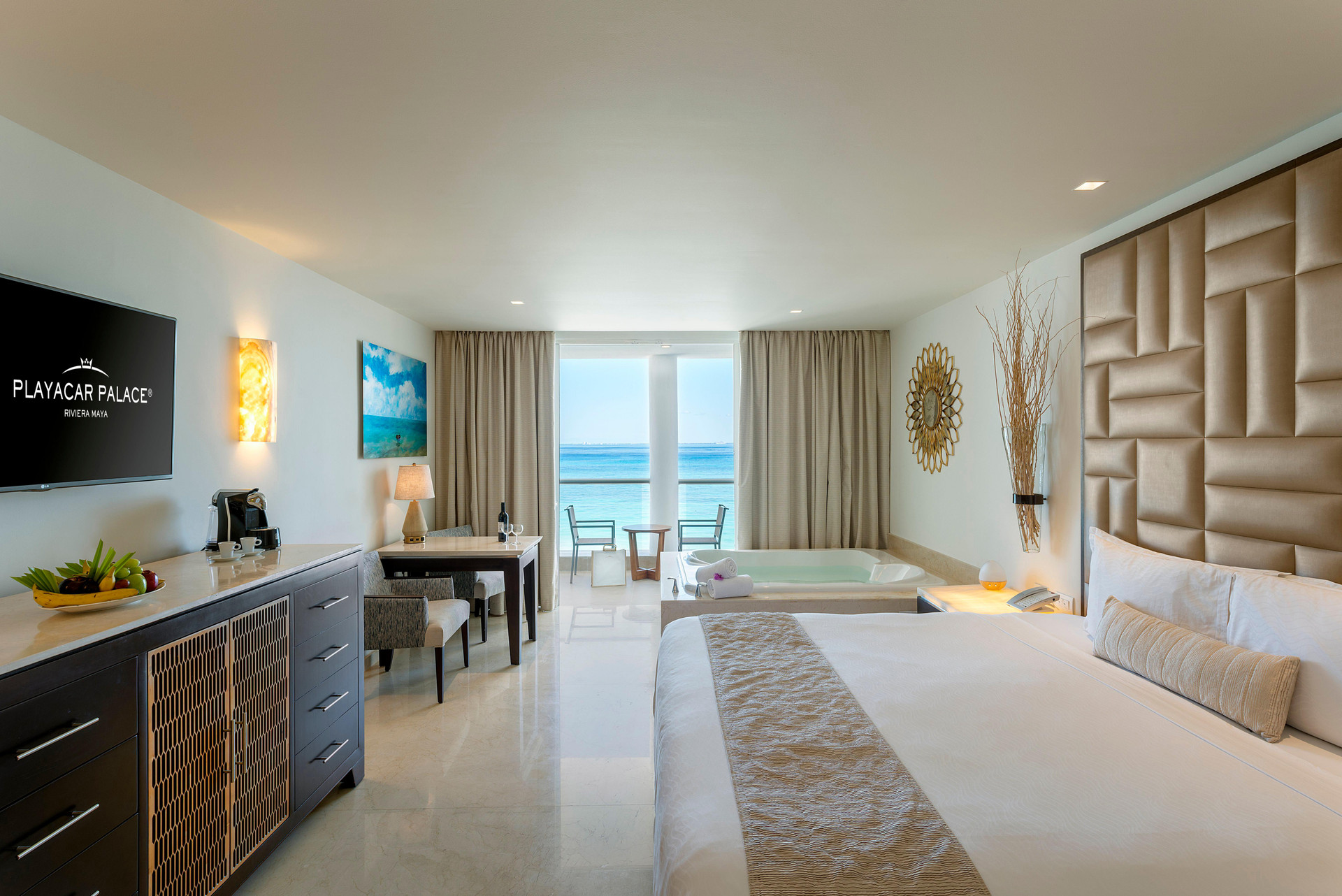 Suite Presidencial con Vista al Mar