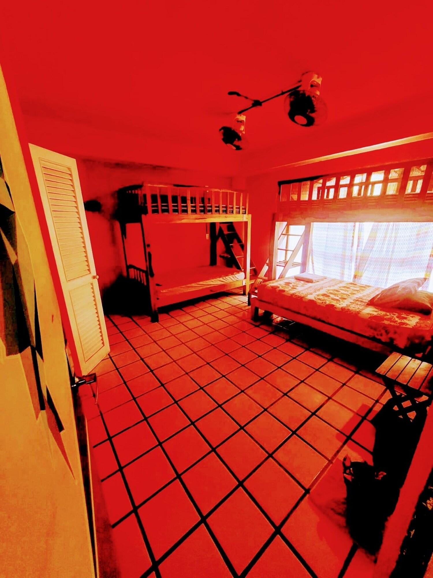 image-housing-carousel