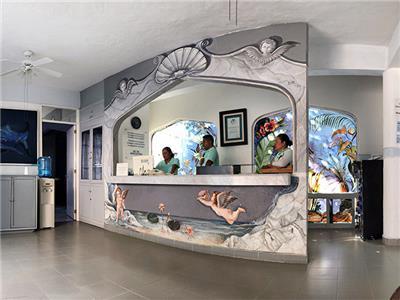 image-housing-carousel