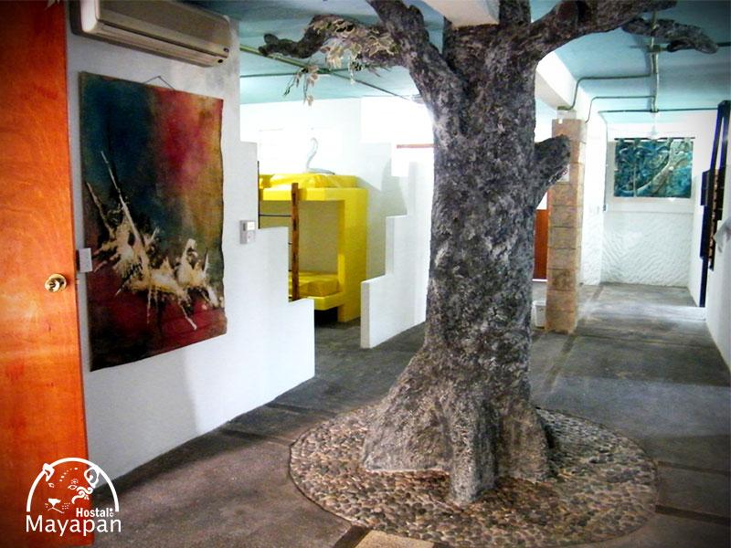 image-housing-carousel