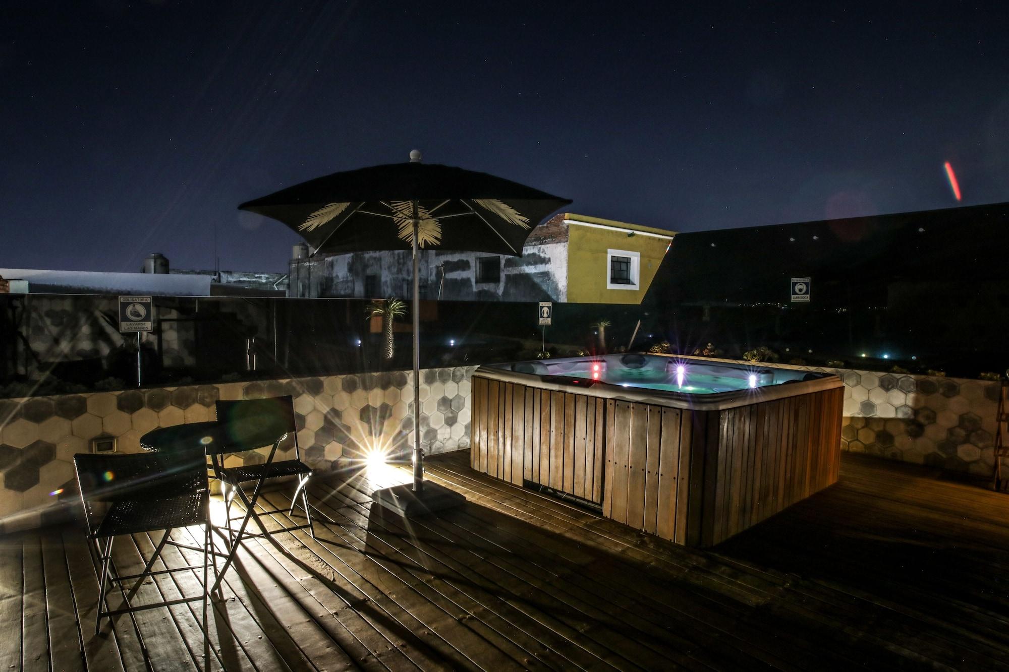 image-housing-carousel