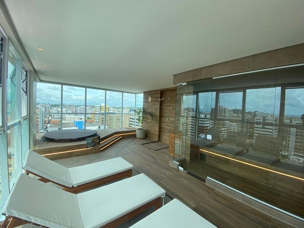 image-housing-carousel