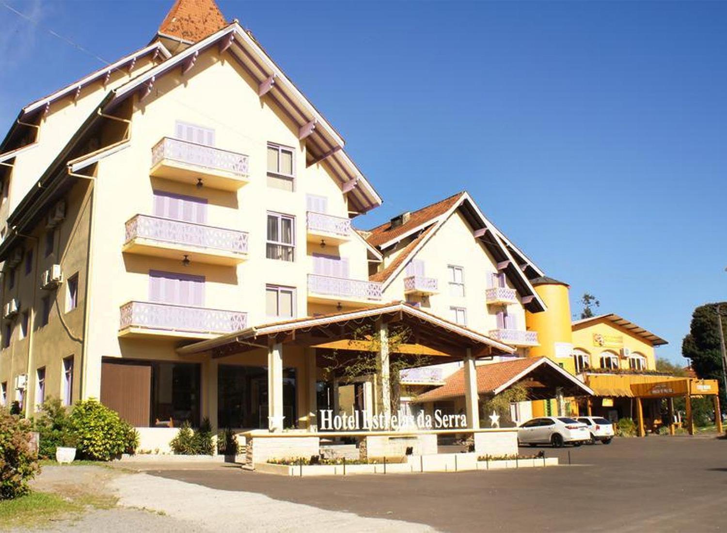 image-housing-carousel