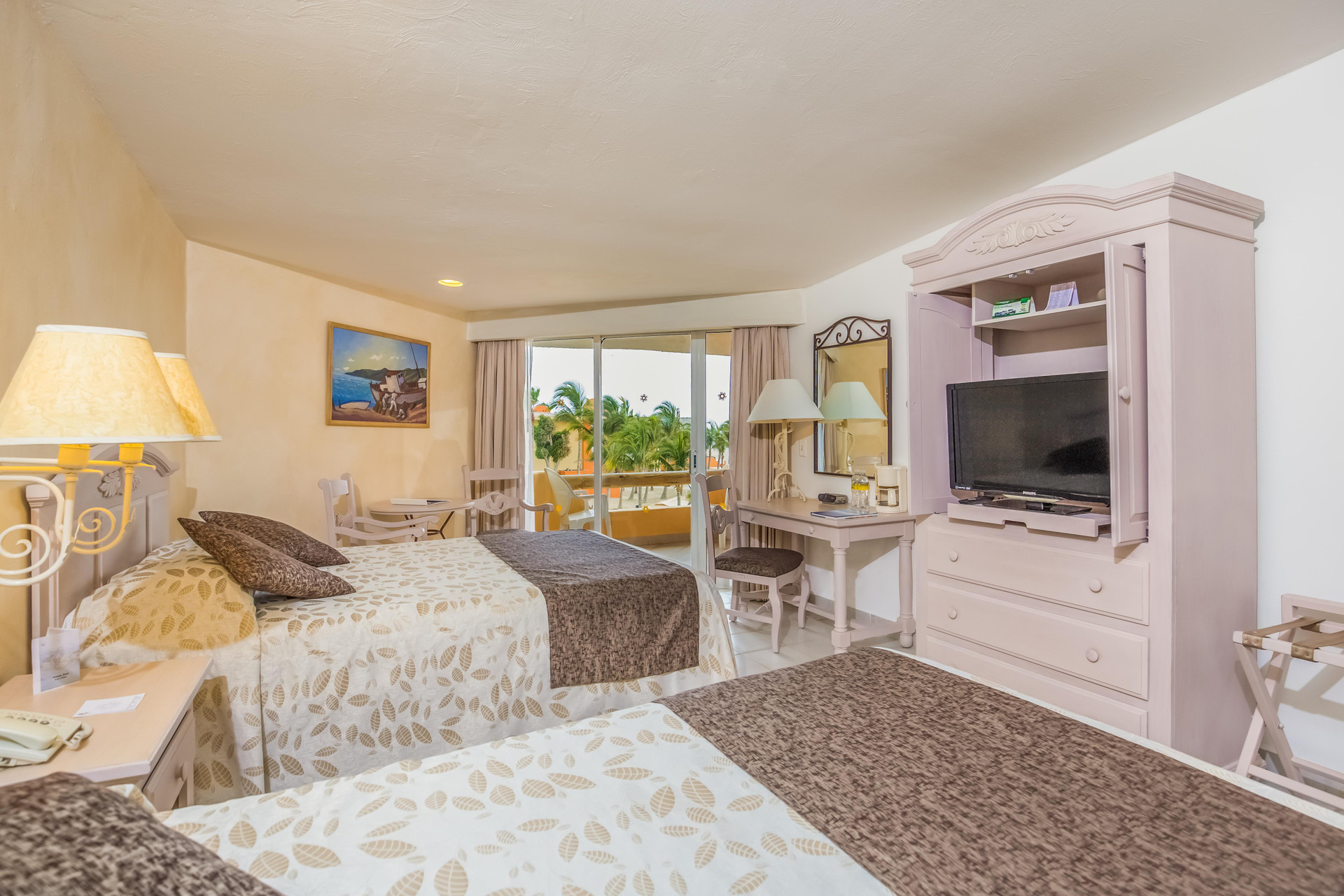 Habitación Superior con Vista Parcial del Mar