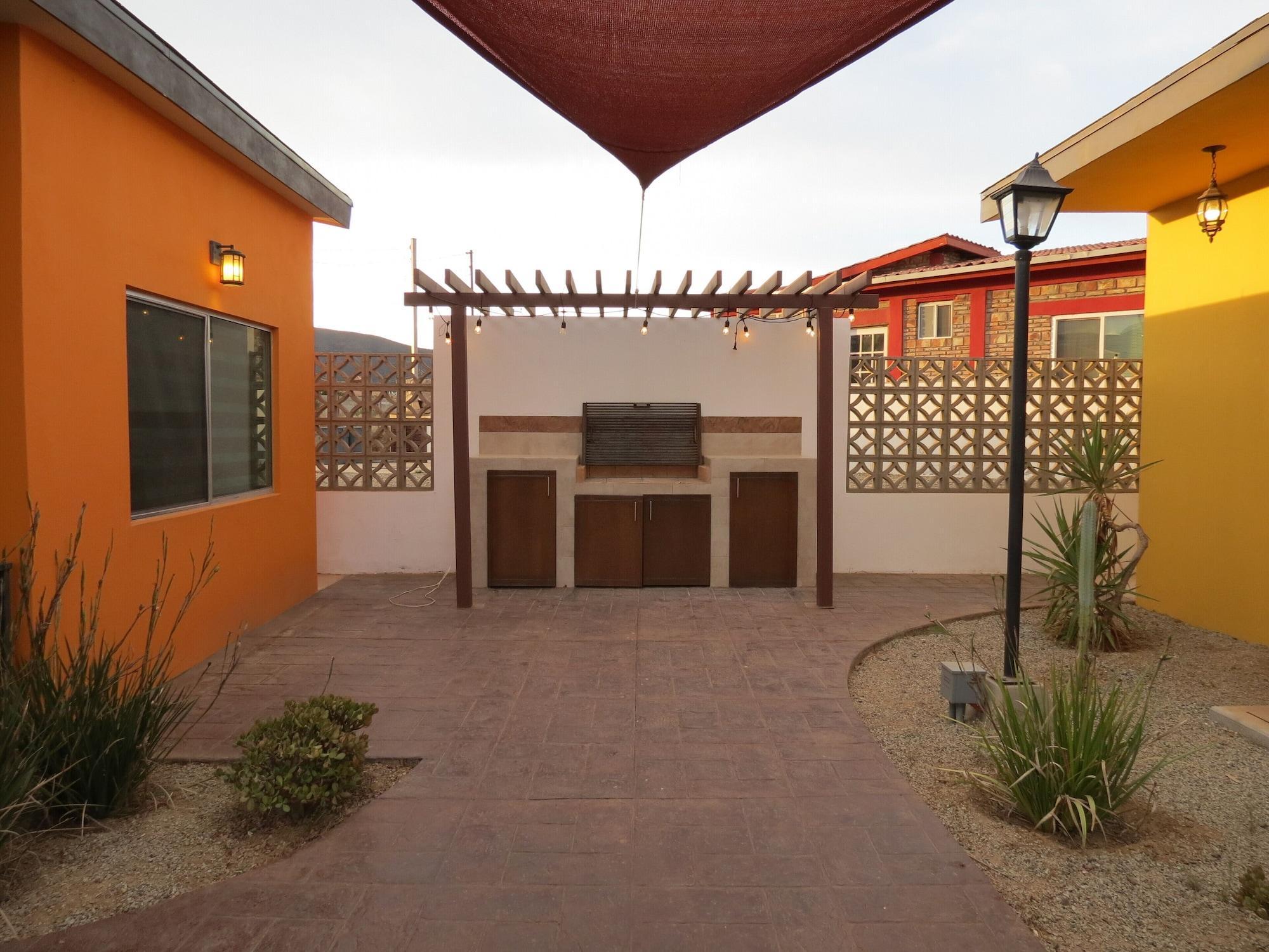 image-housing-carousel