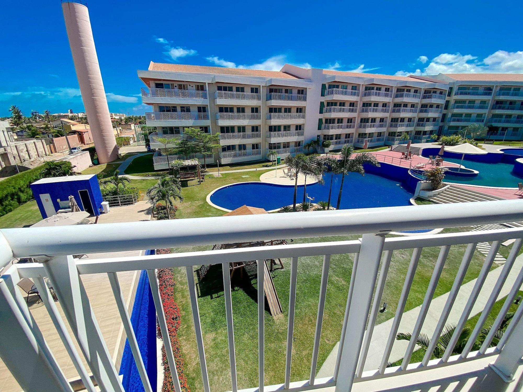 image-housing-carousel