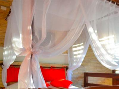 image-housing-carousel