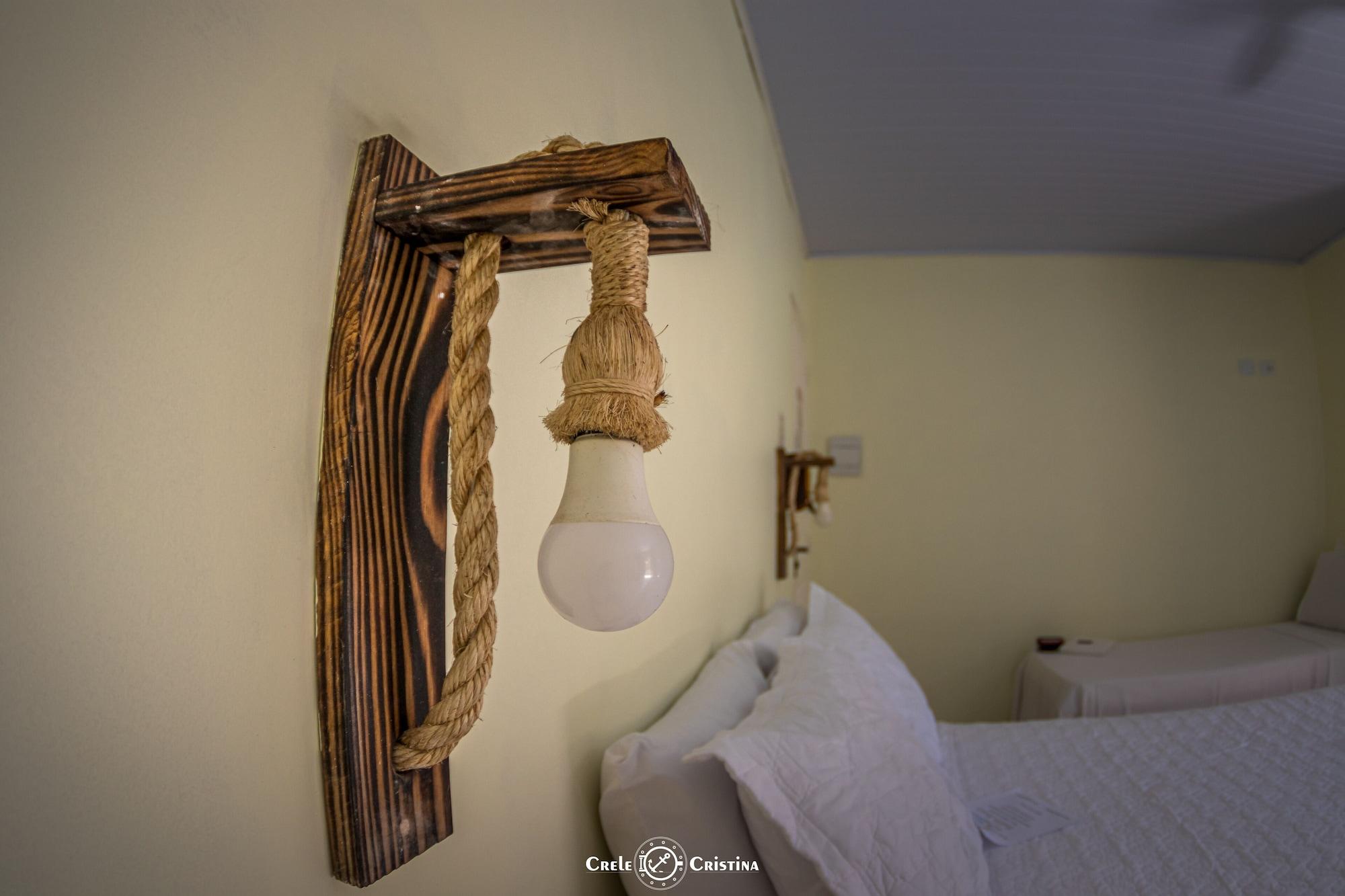 image-housing-carousel
