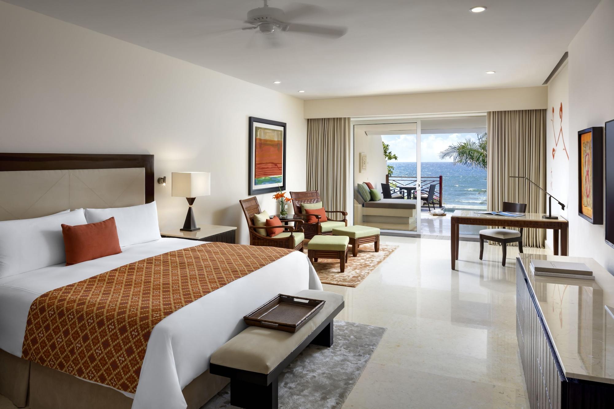 Ambassador Pool Suite Ocean View