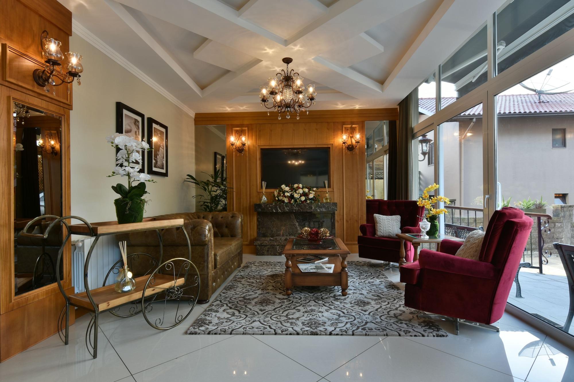 image-housing-carousel