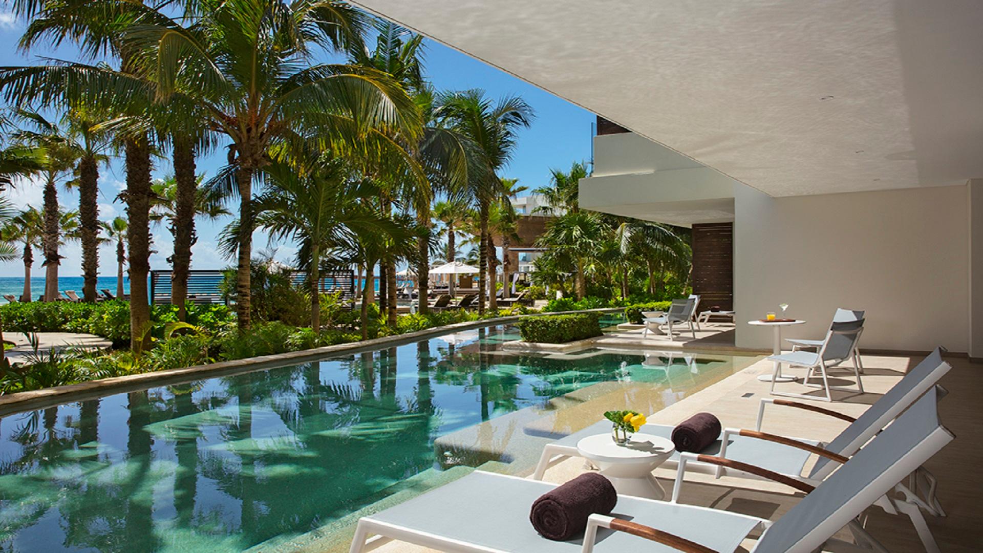 Suite Master con Vista al Jardín