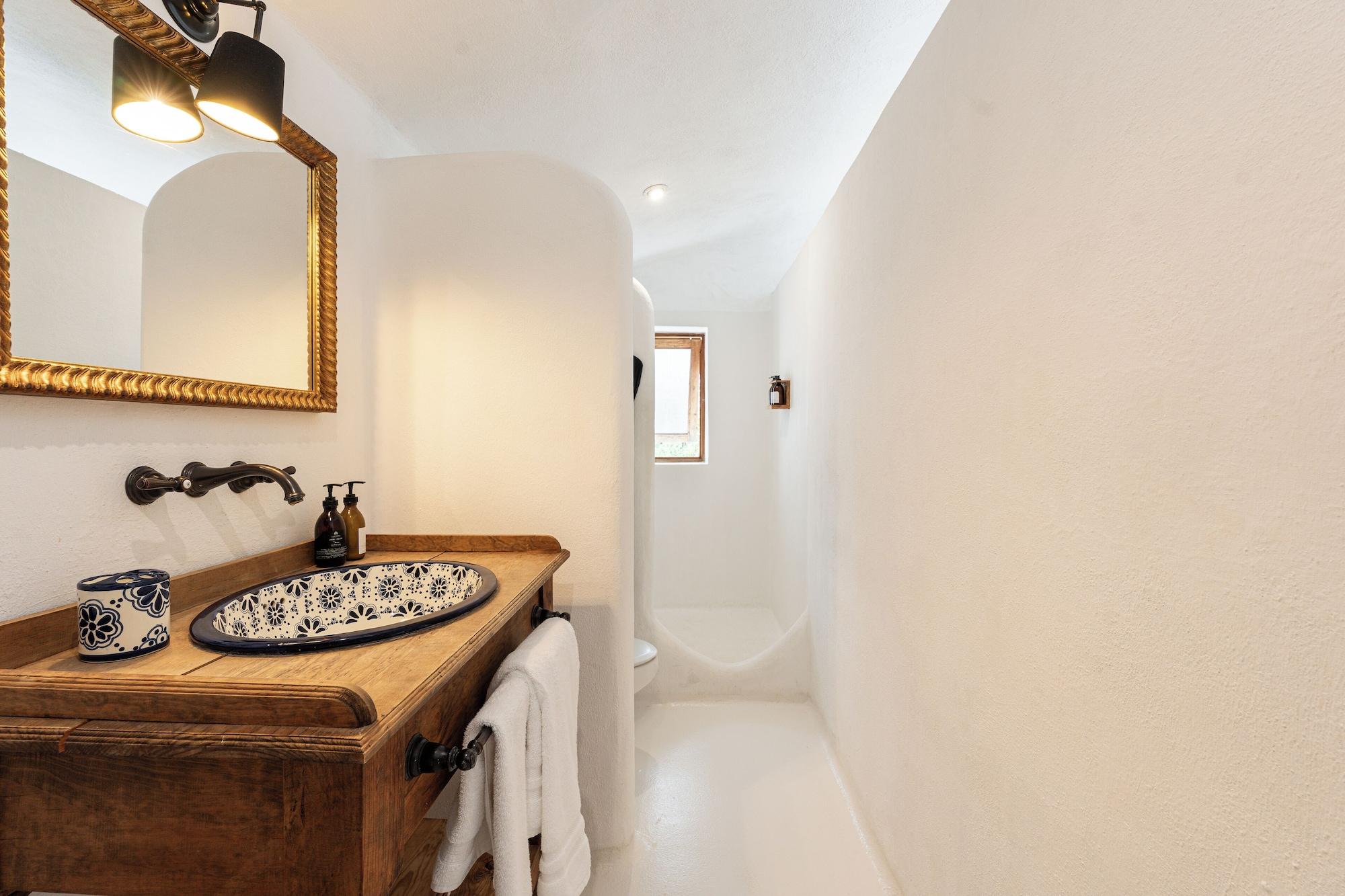 Nest Suite King Garden with Terrace