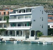 Apartments Duje