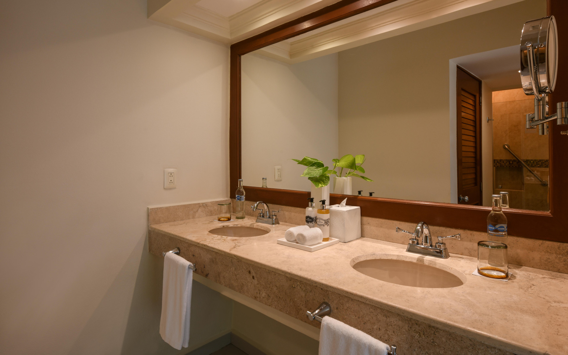 Luxury Junior Suite