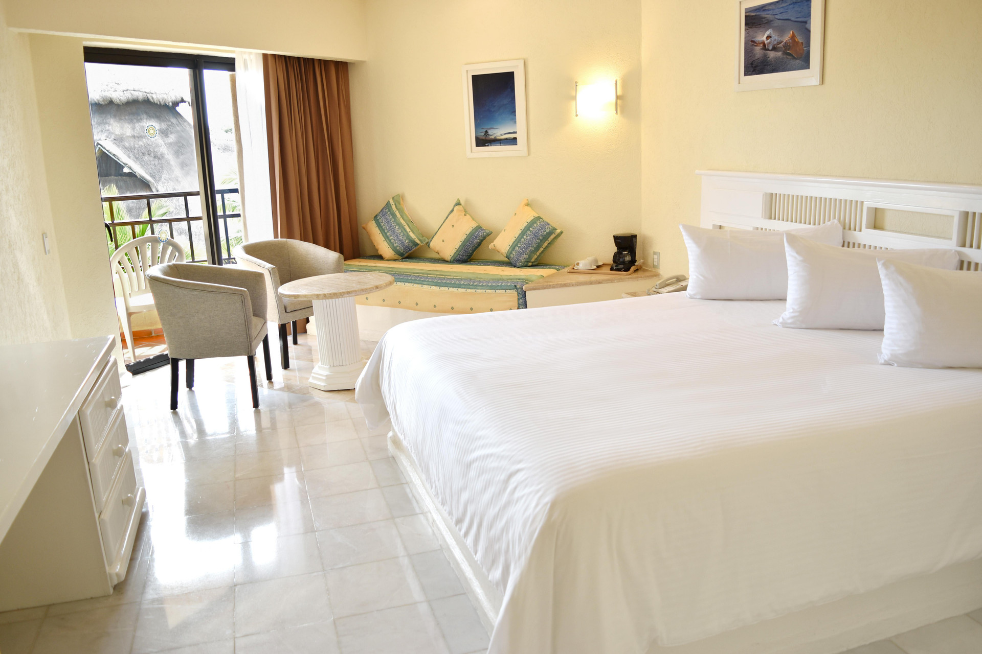 Habitación Superior con Vista al Jardín