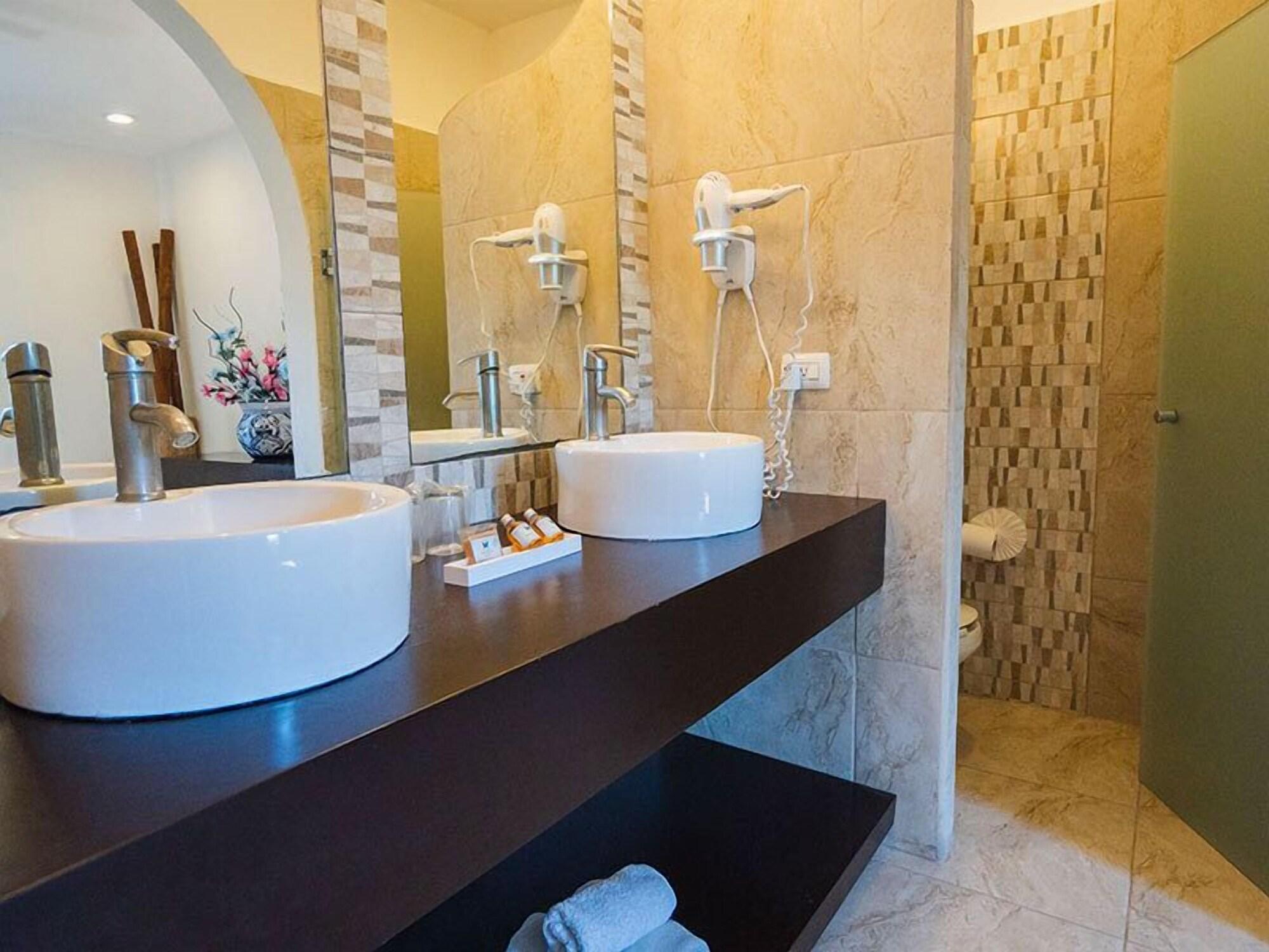 Grand Deluxe Suite
