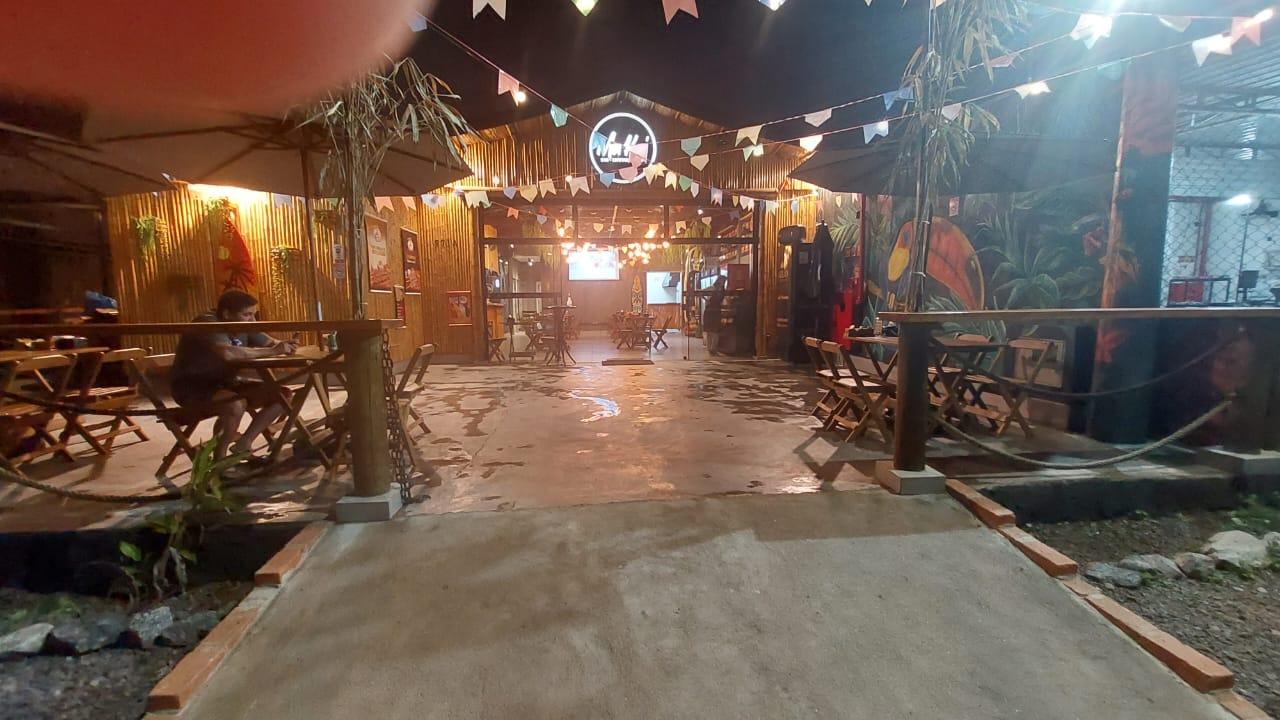 image-housing-carousel