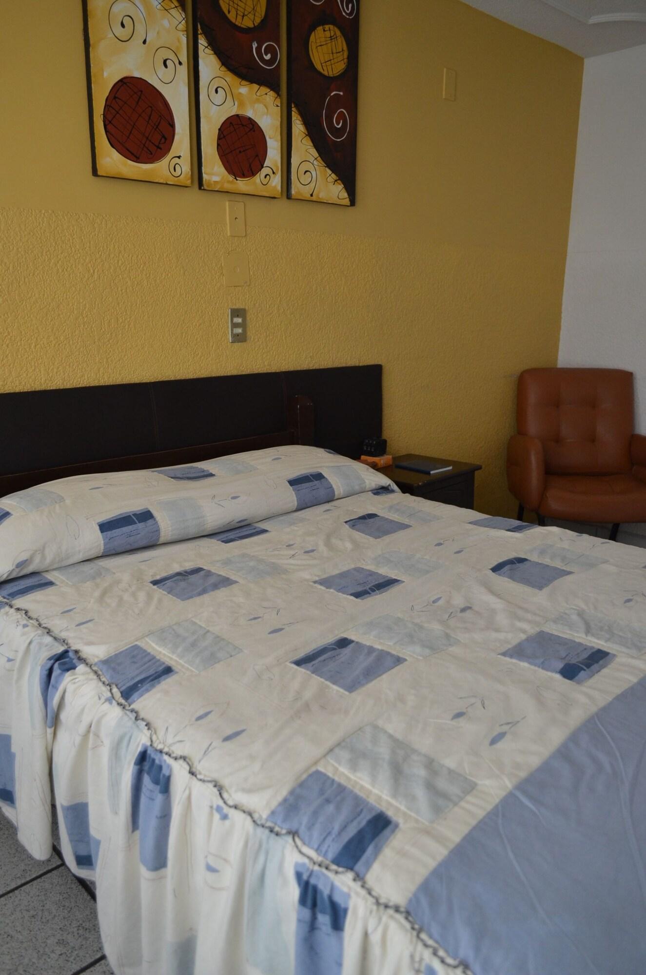 Hotel Gomez 4