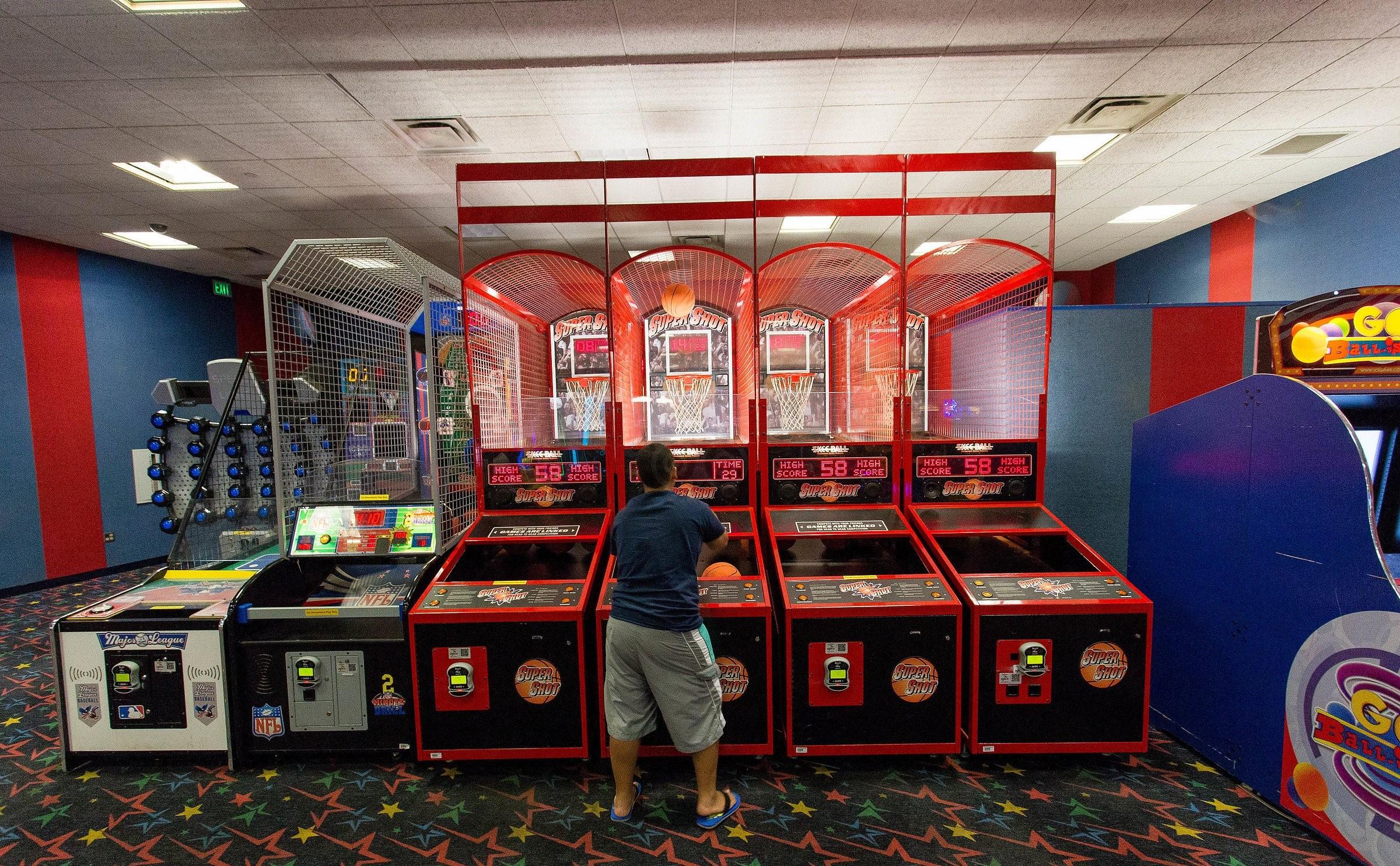 image-housing-carousel