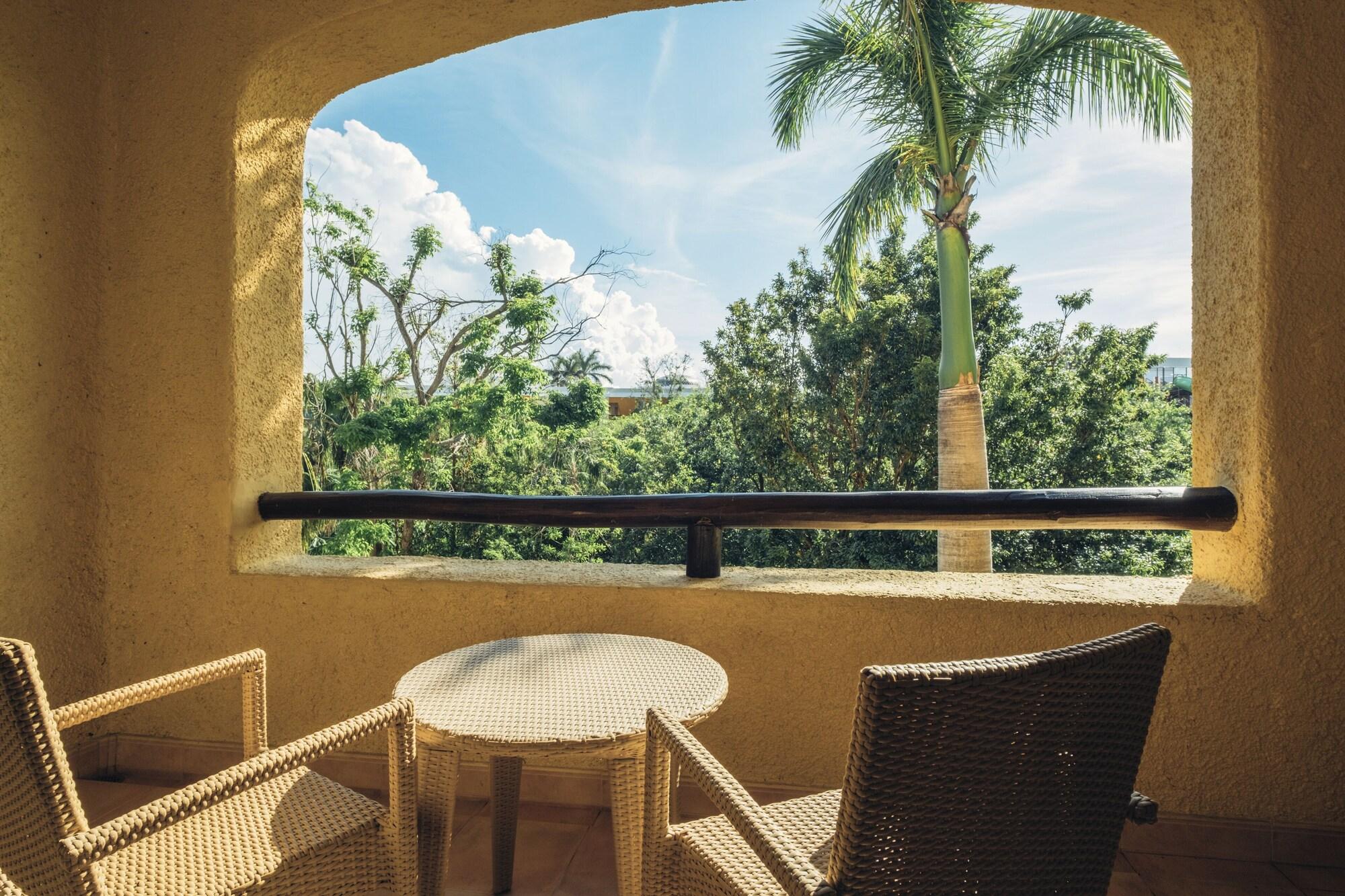 Habitación Premium (Tropical View)