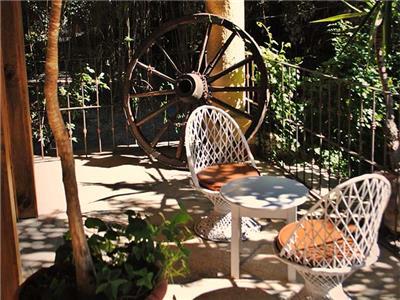 image-housing-carousel