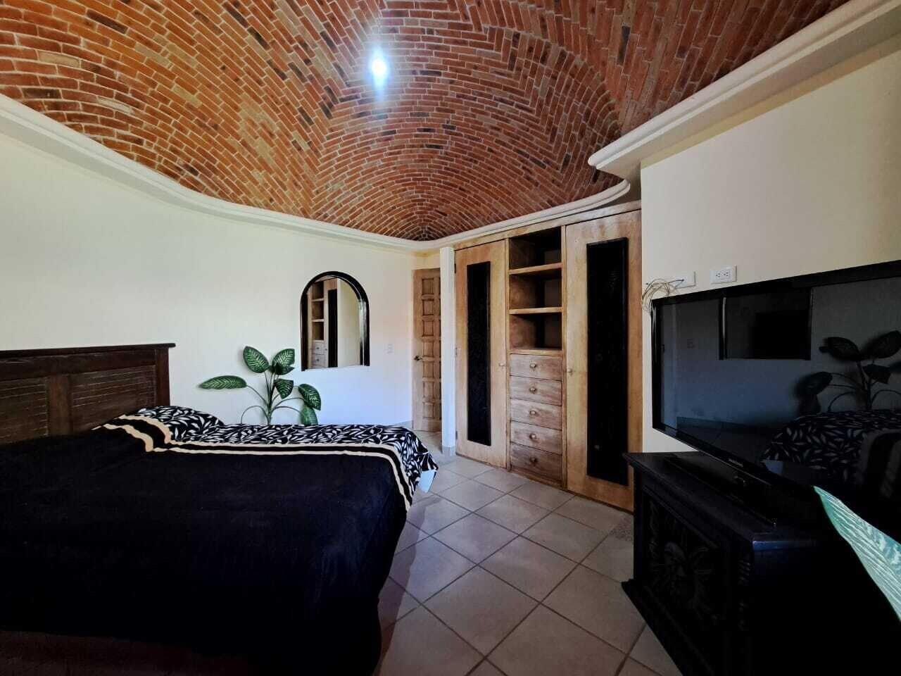 Rancho Los Labradores 5