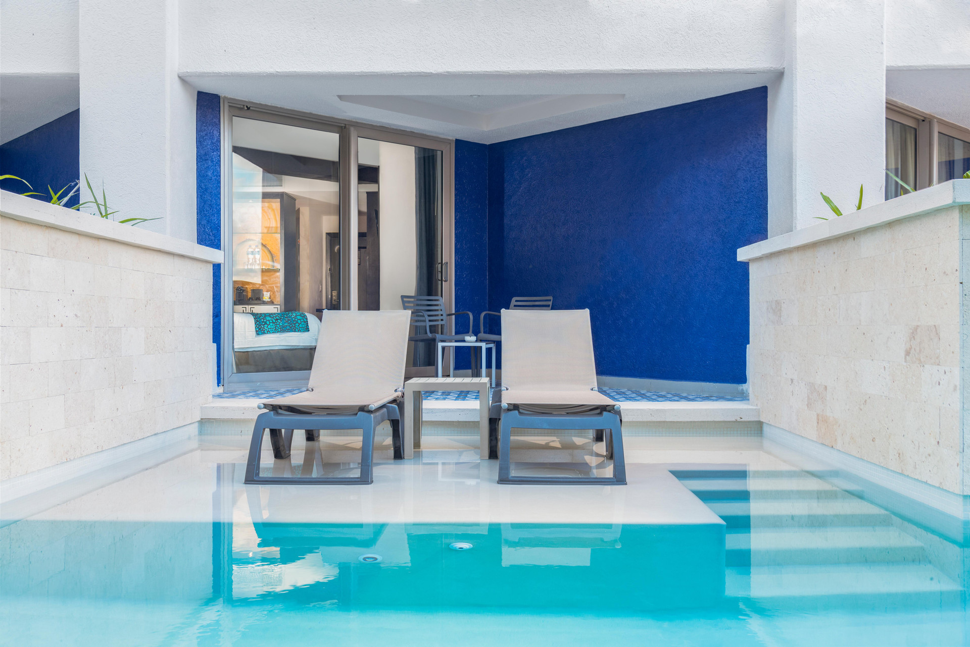Habitación Estándar con Vista a la Piscina