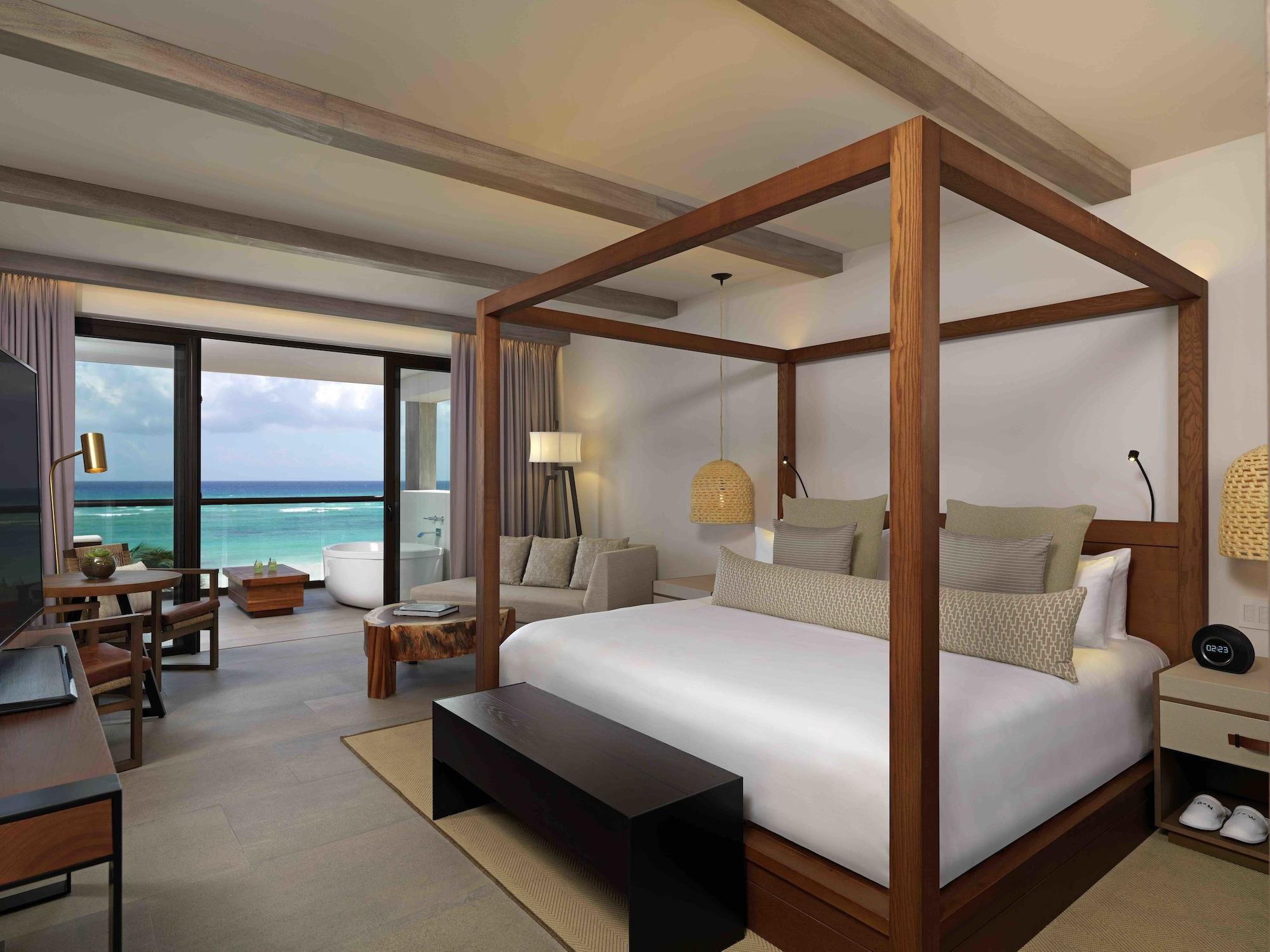 Alto Ocean View King
