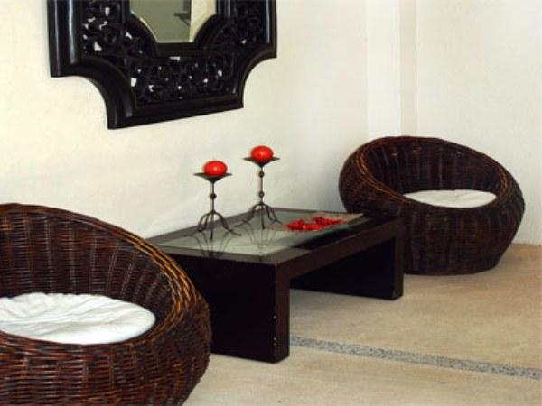image-housing-carousel