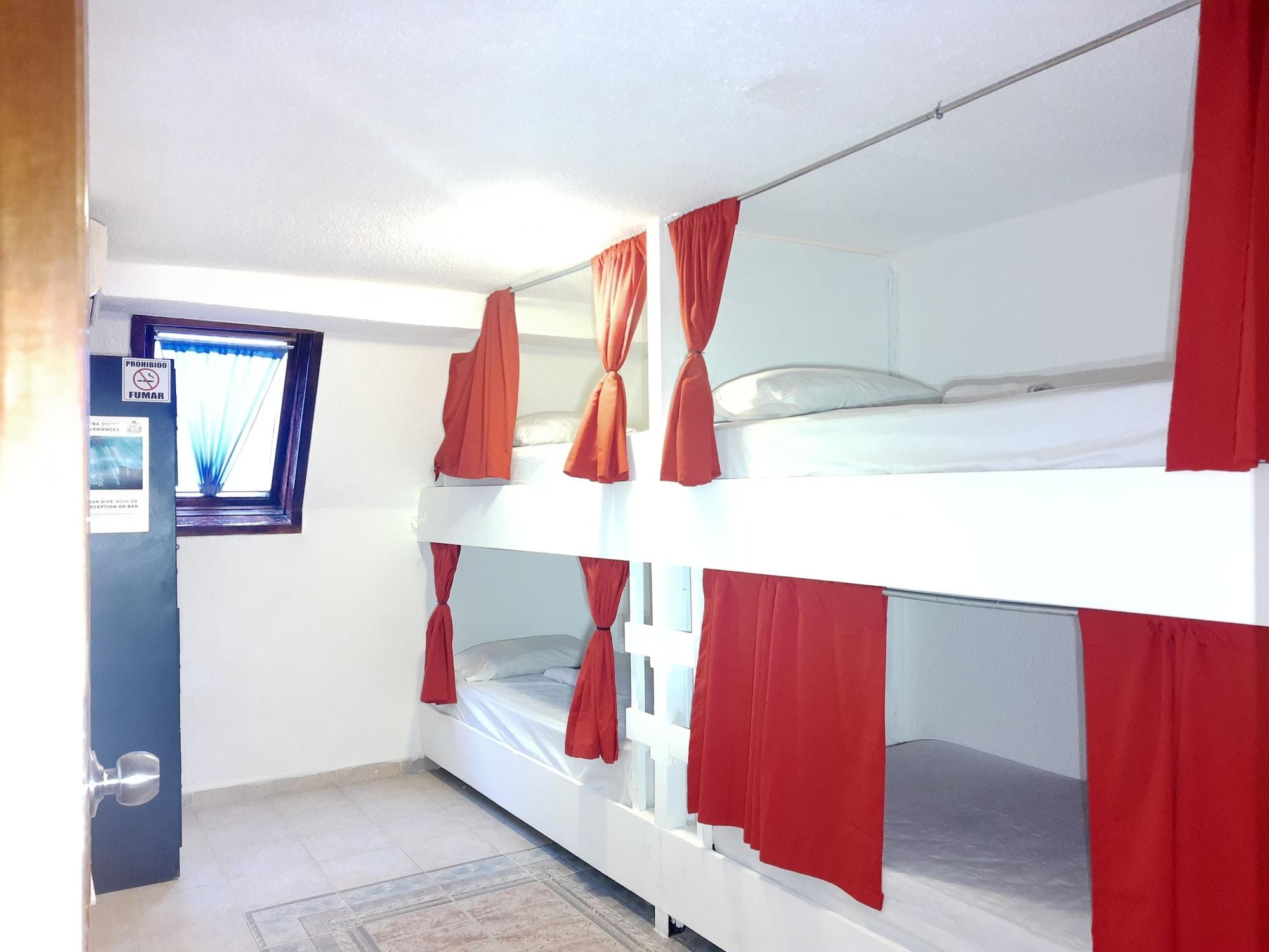 image-housing-carousel