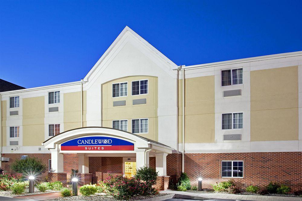 Candlewood Suites Merrillville, an IHG Hotel image