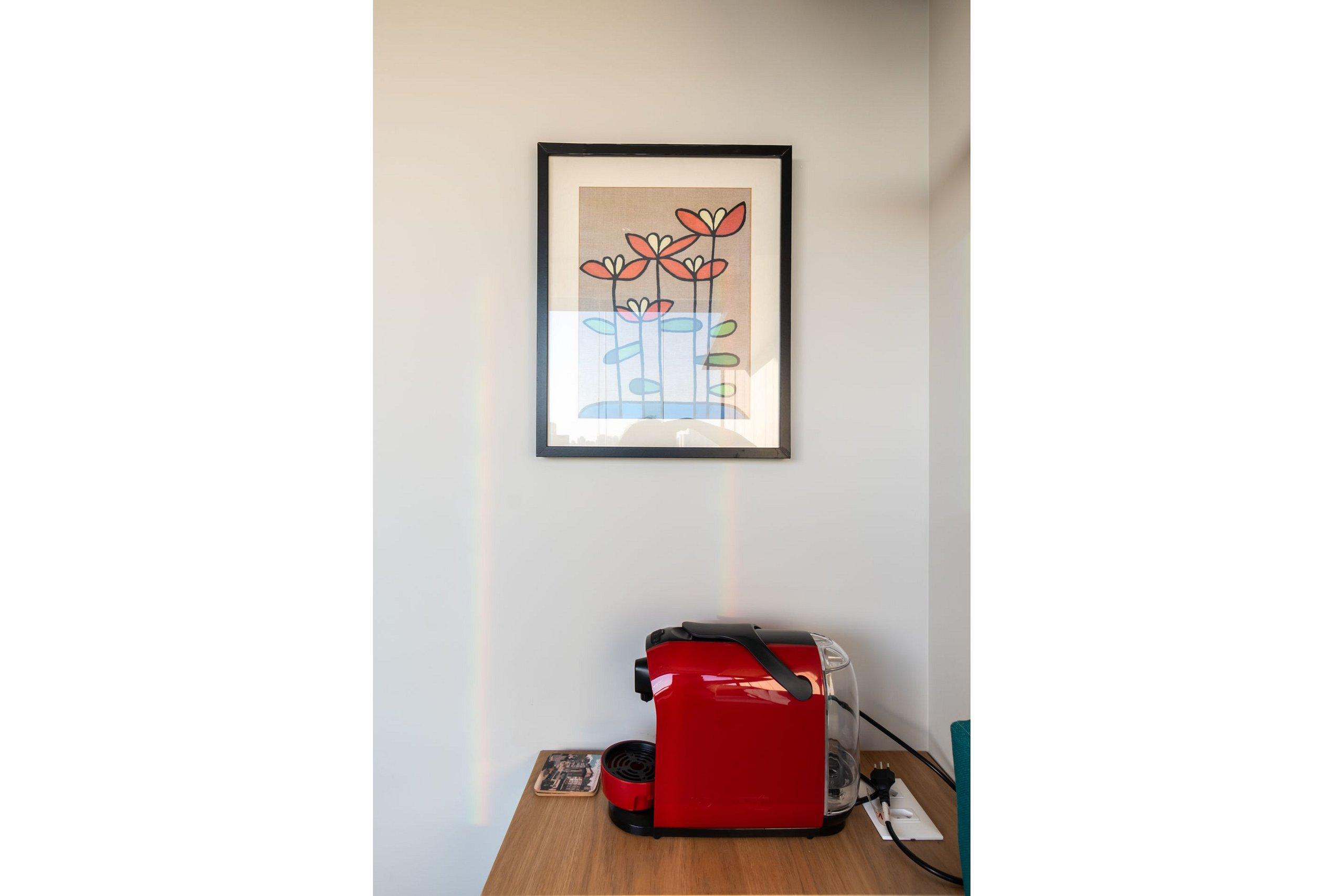 image-housing-carousel