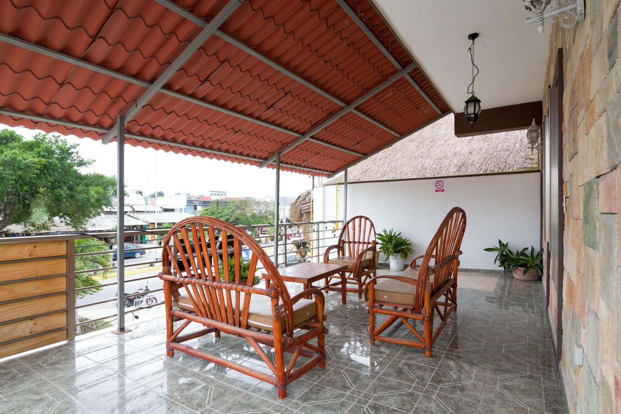 image-housing-carousel