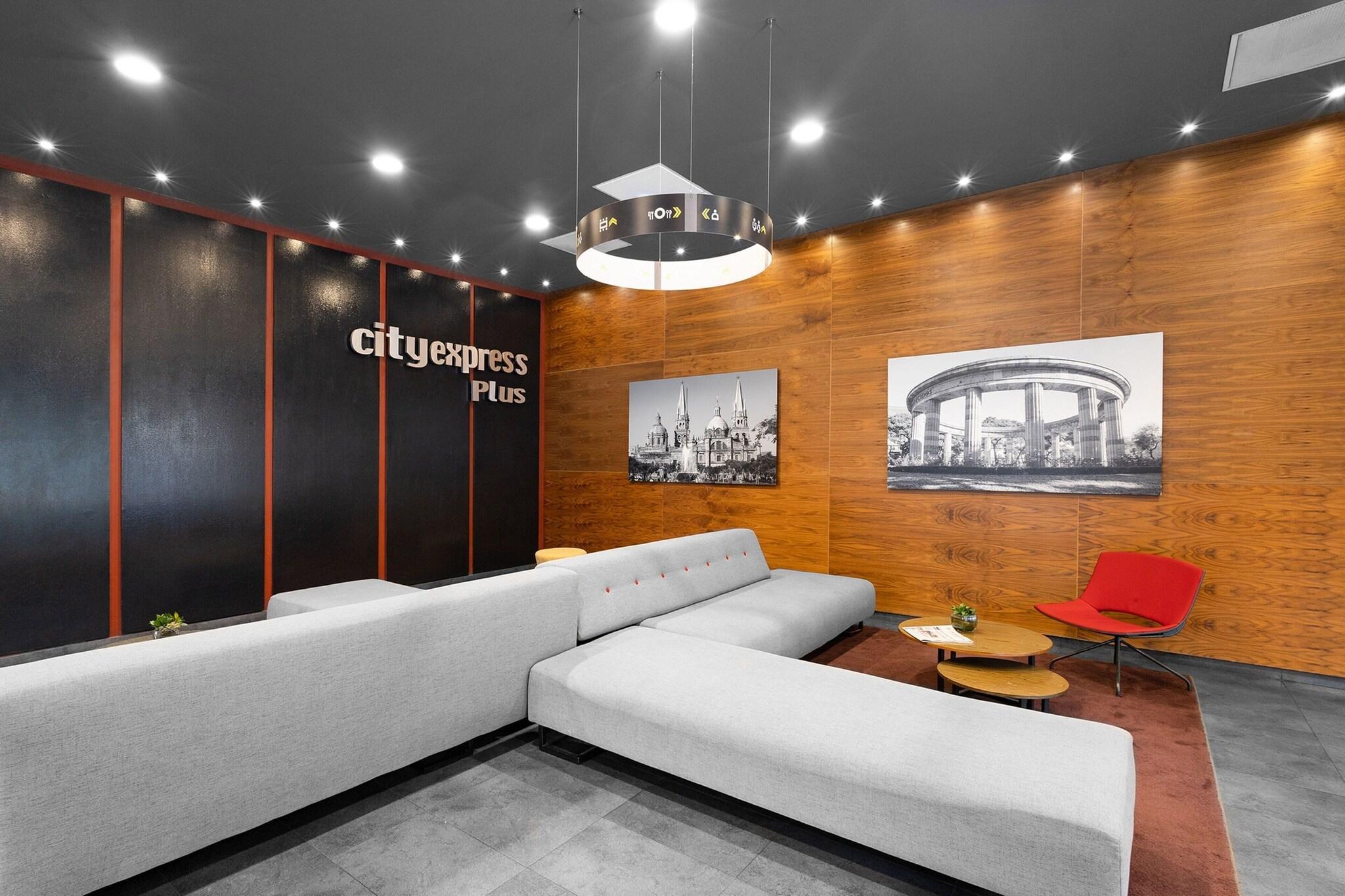 image-housing-carousel