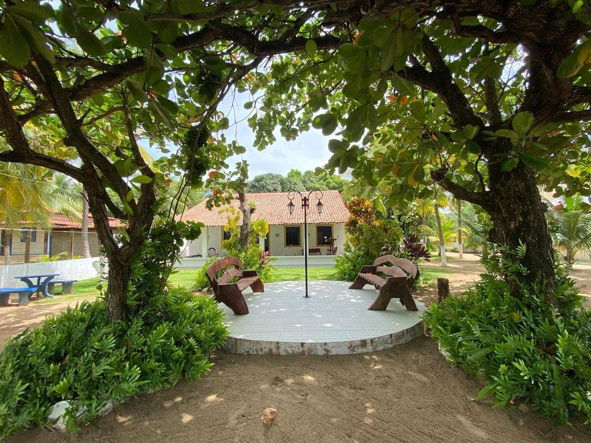 image-housing-carousel