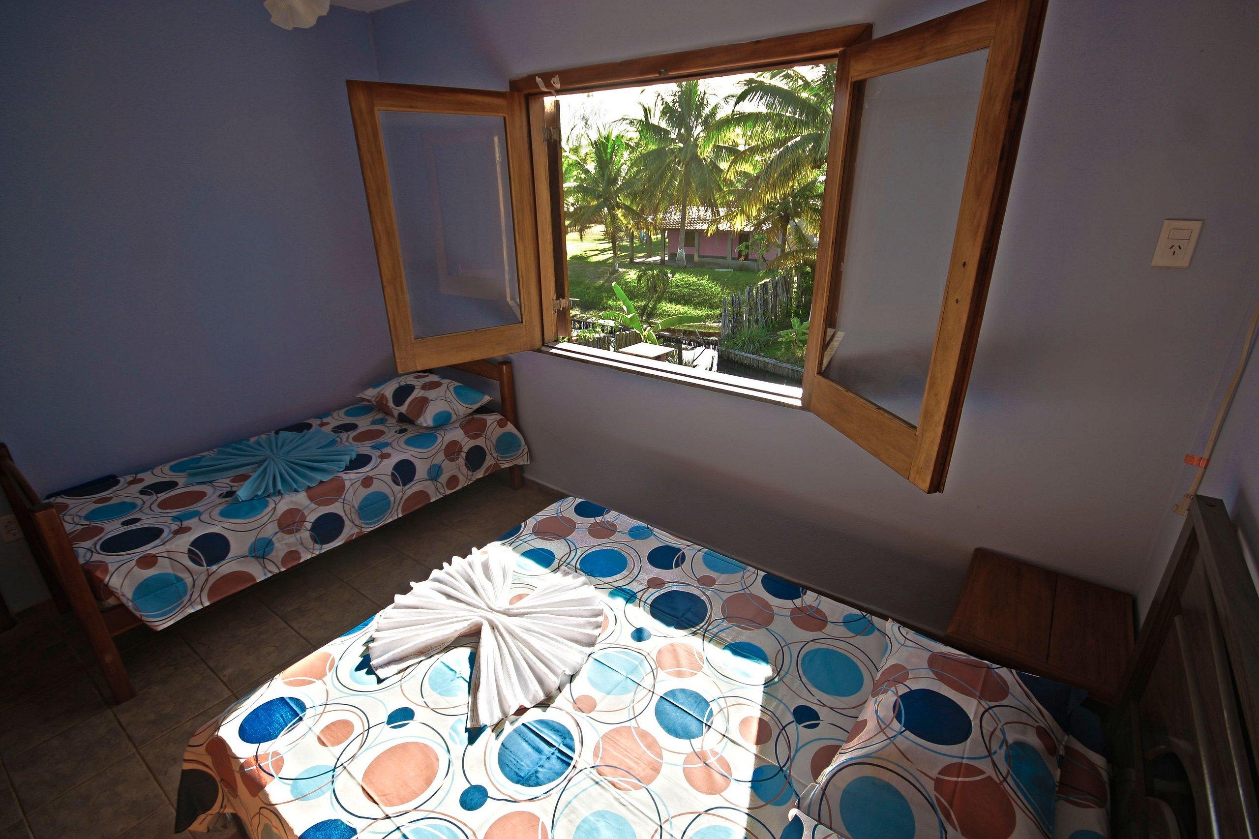 image-housing-carousel