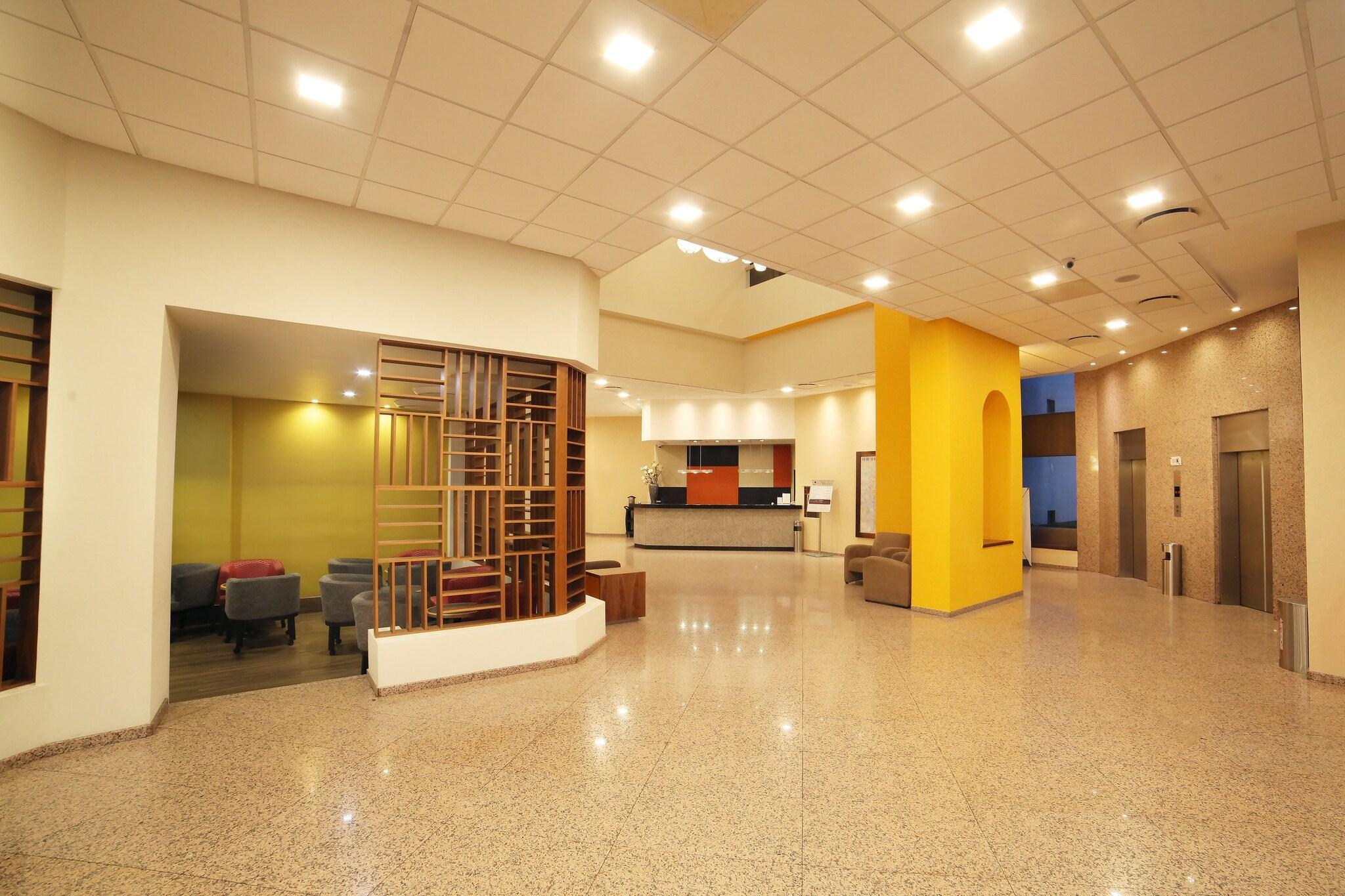 image-housing-carousel