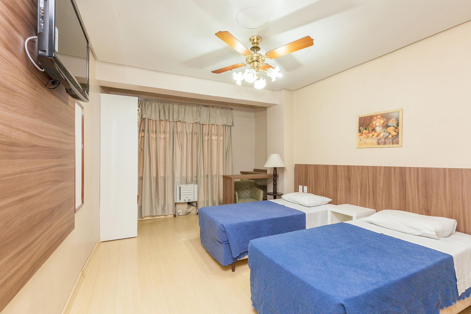image-housing-carousel