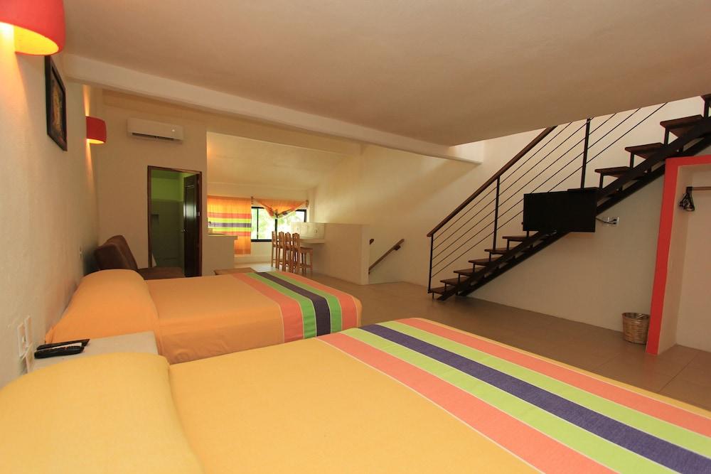 image-housing-carousel