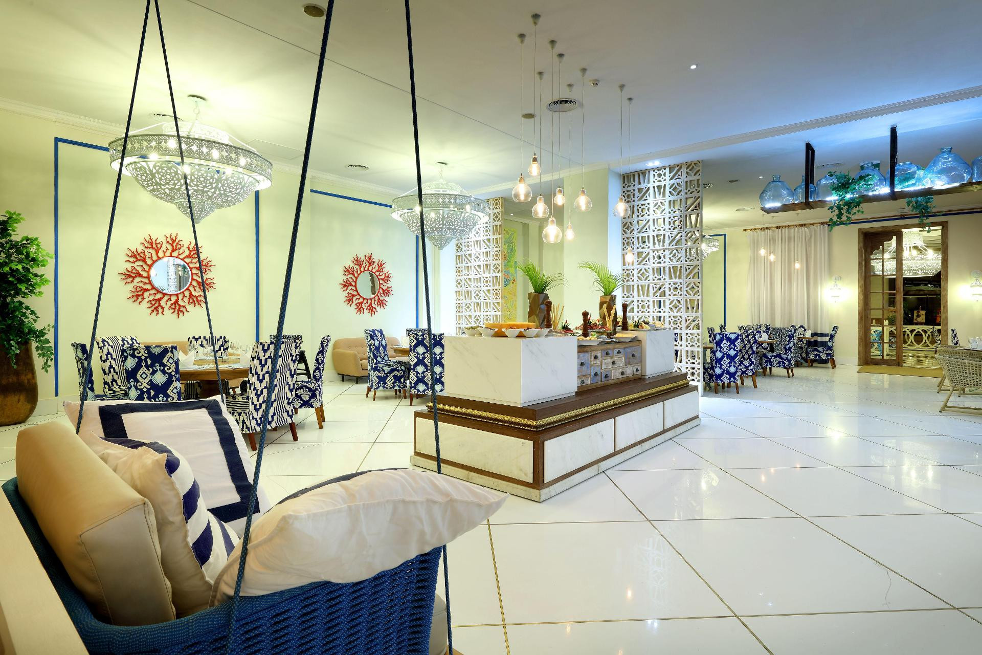 image-housing-carousel