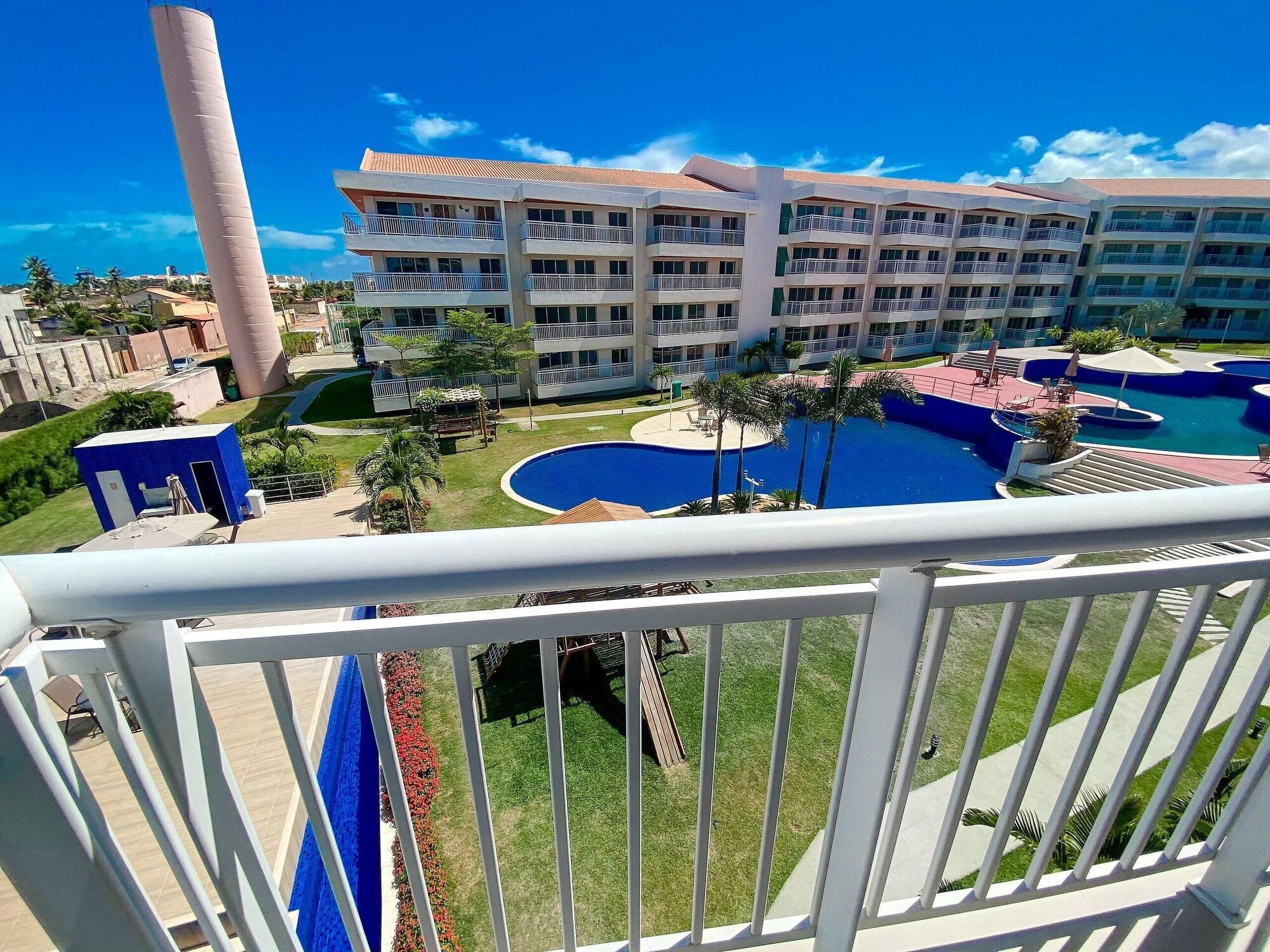 image-housing-carousel