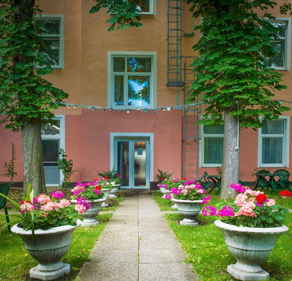 Garten- und Kunsthotel Gabriel, mit 80 Klimt Bildern der Künstlerin Shir Catz image
